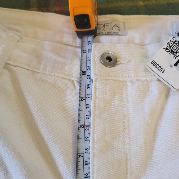 Sofia Vergara High Waist Ankle Jeans Size 18 White Jeans NWT - Picture 4 of 13